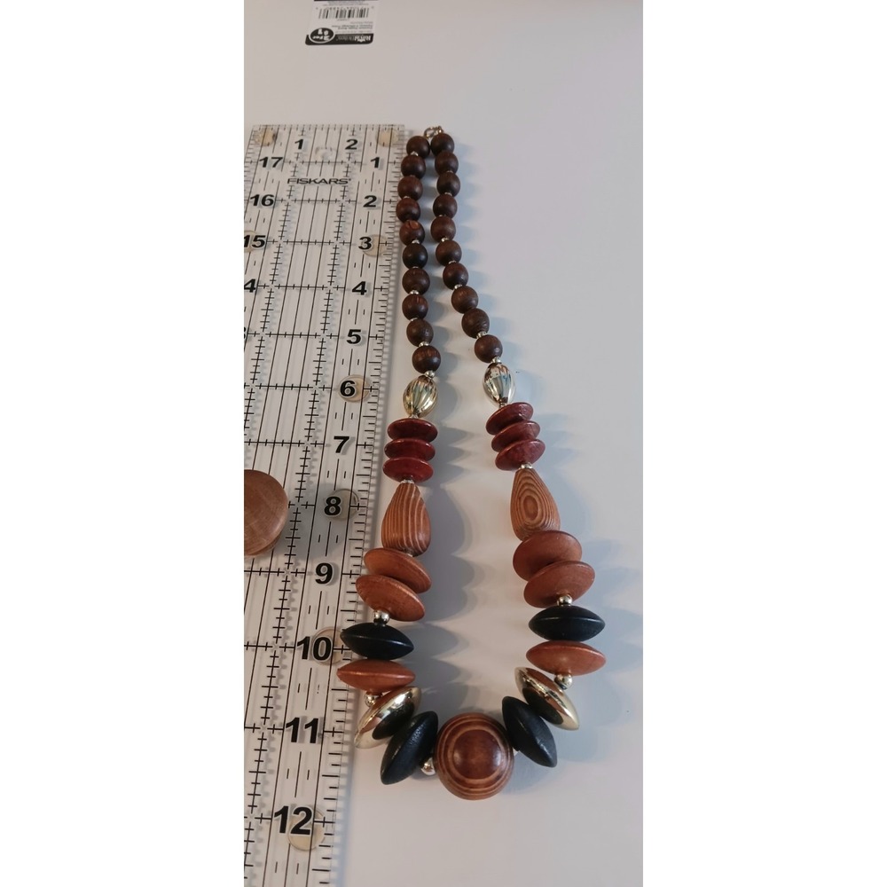 Chunky Fashion Jewelry gold coated spacers Brown Beaded wooden necklace 11" long - Picture 6 of 7